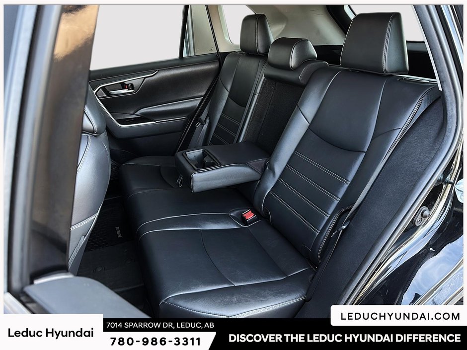 2021 Toyota RAV4 XLE-9