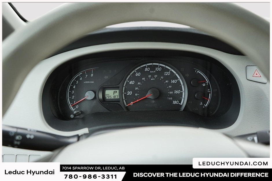 2013 Toyota Sienna LE-12