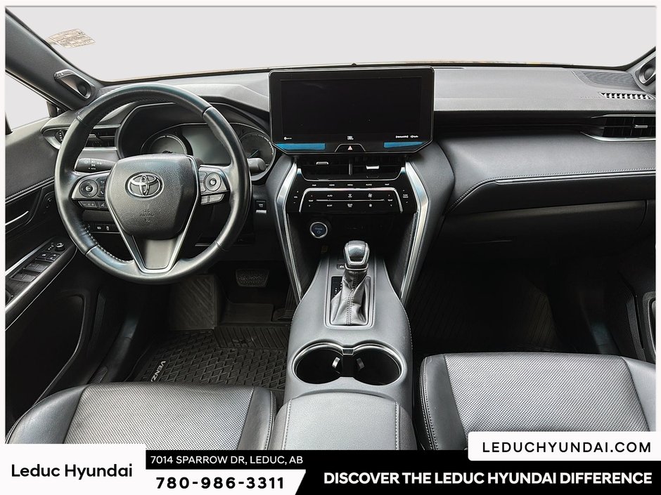 2021 Toyota Venza LE-11