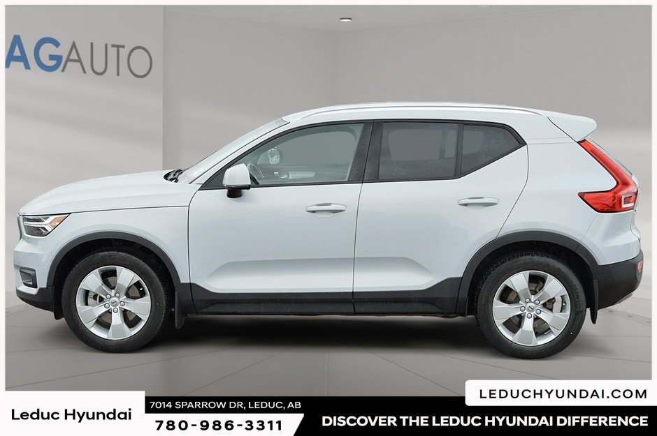 2021 Volvo XC40 Momentum-4