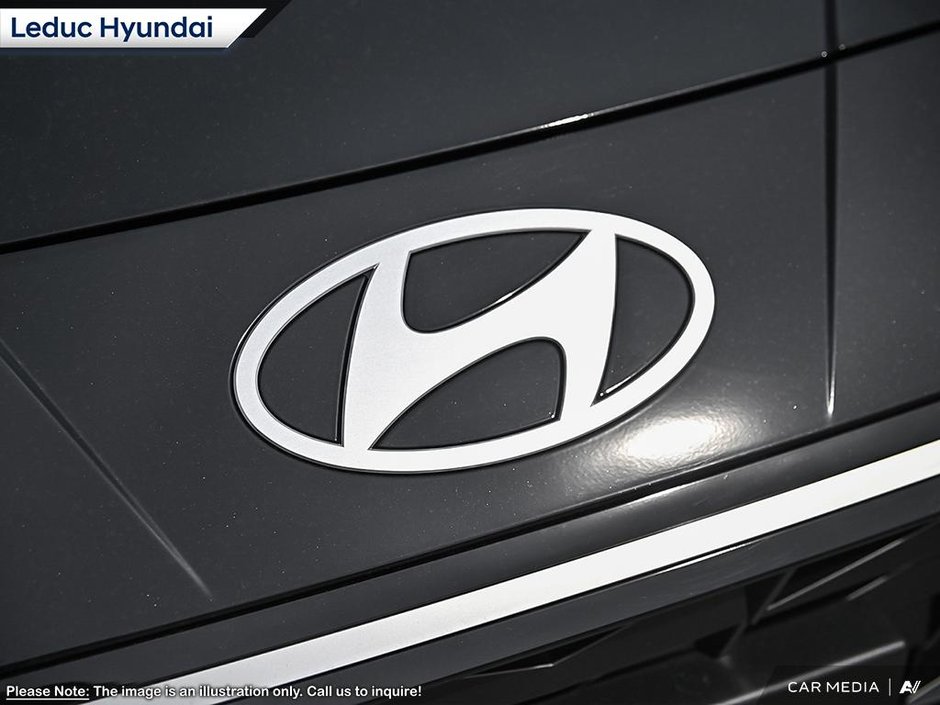2025 Hyundai Elantra Luxury-8