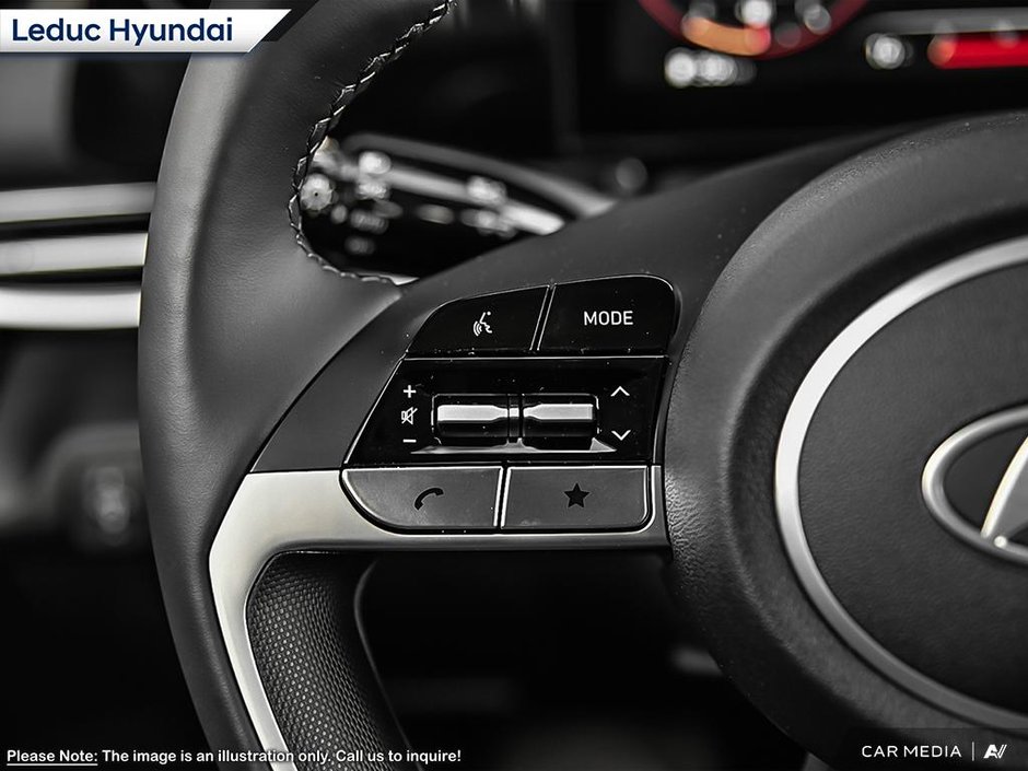 2025 Hyundai Elantra Luxury-13