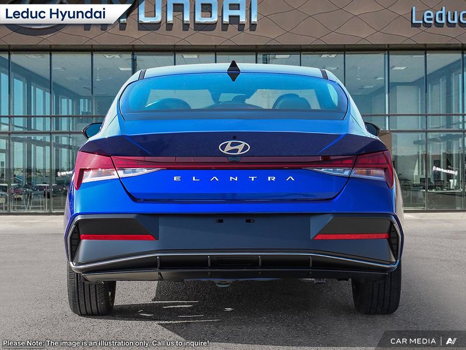 2025 Hyundai Elantra Luxury-4