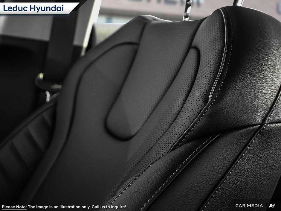 2025 Hyundai Elantra Luxury-19