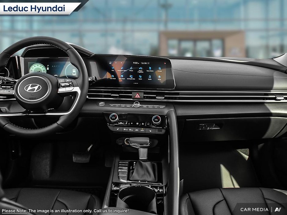 2025 Hyundai Elantra Luxury-21