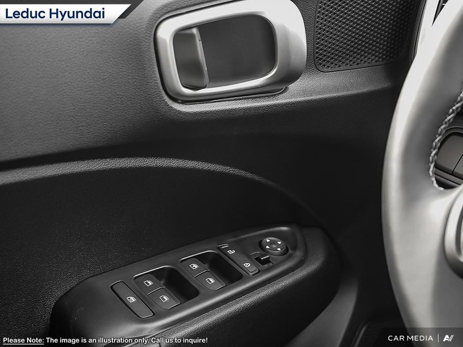 2025 Hyundai Venue Essential-15