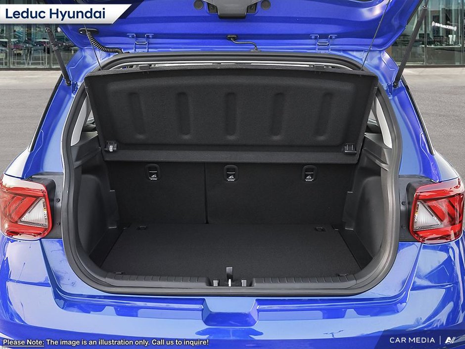 2025 Hyundai Venue Preferred-6