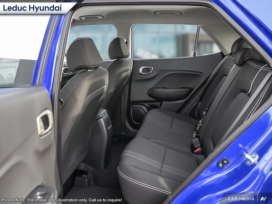 2025 Hyundai Venue Preferred-18