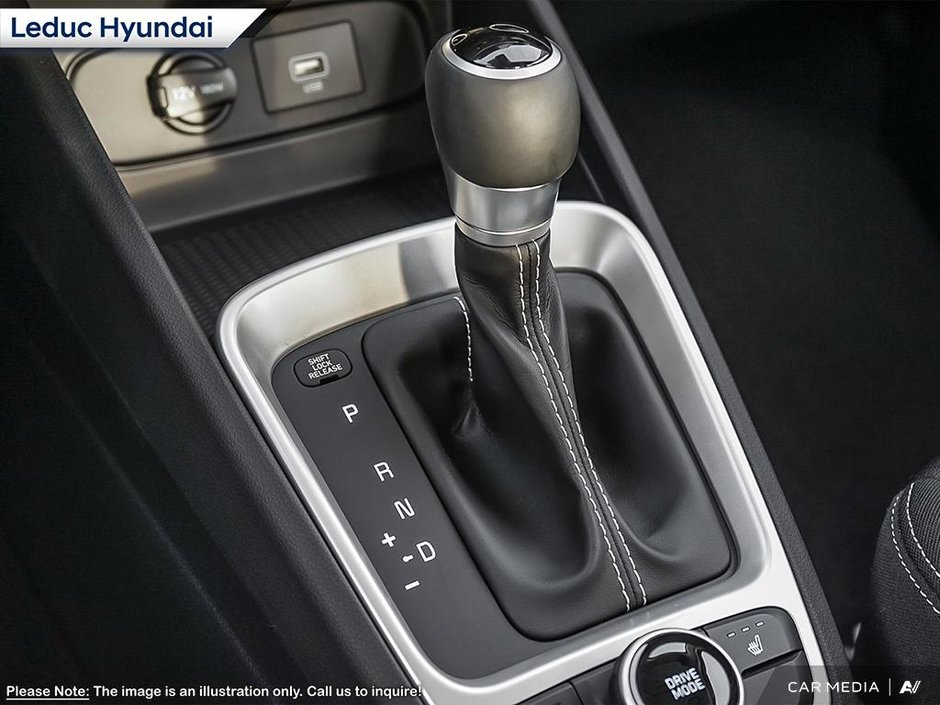 2025 Hyundai Venue Preferred-14