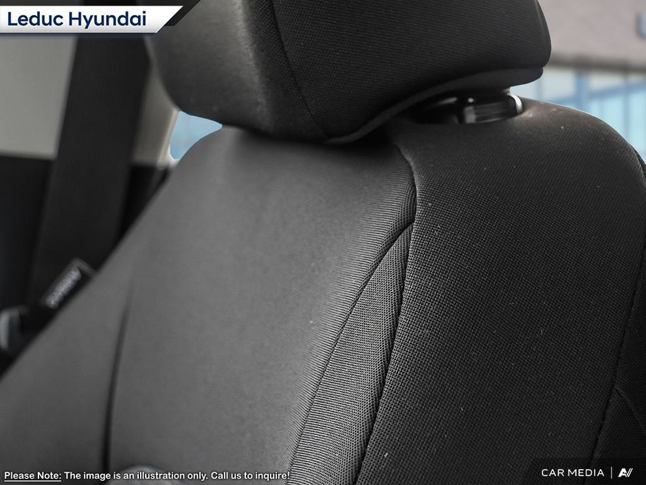 2025 Hyundai Venue Essential-19