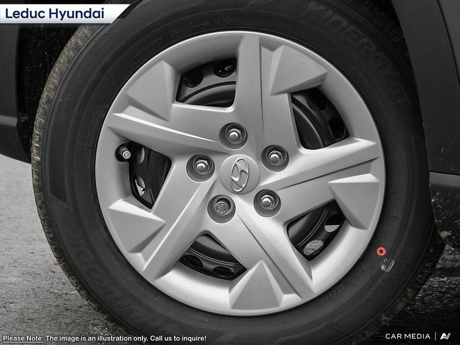 2025 Hyundai Venue Essential-7