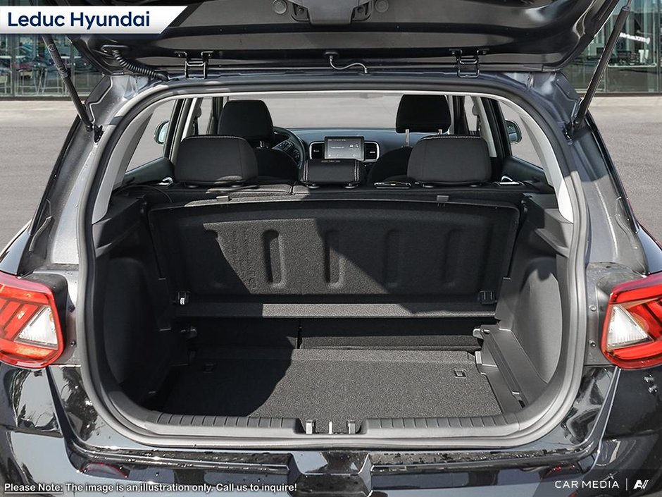 2025 Hyundai Venue Preferred-6