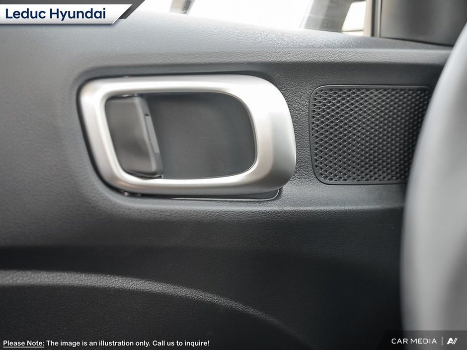 2025 Hyundai Venue Preferred-12