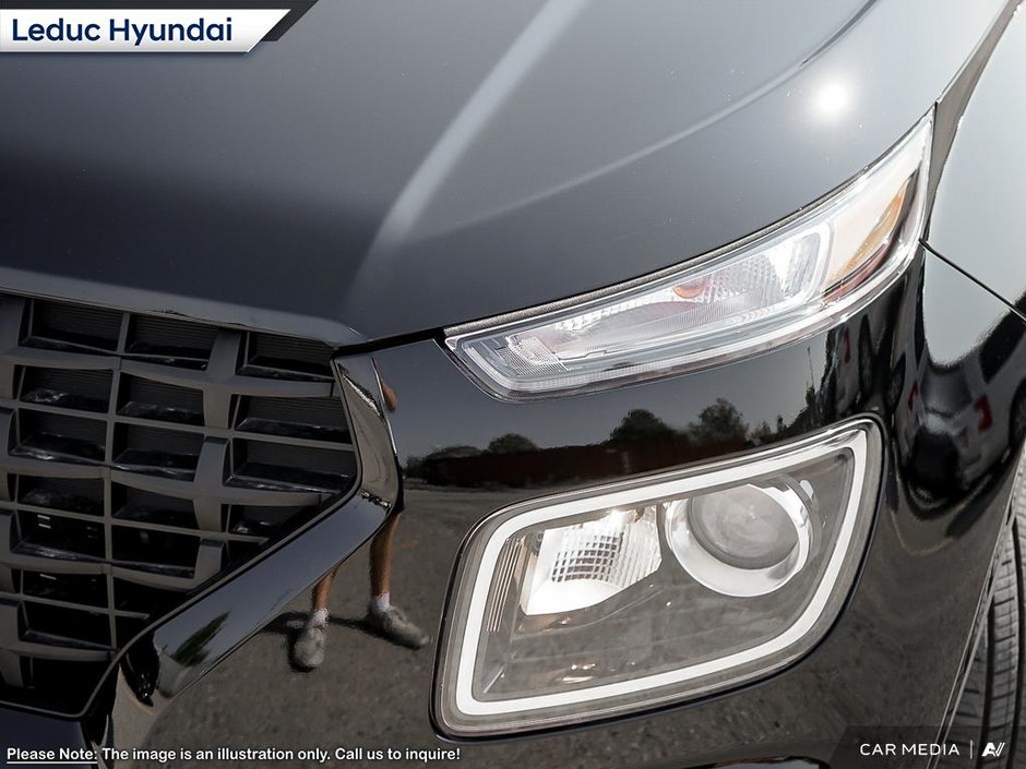 2025 Hyundai Venue Preferred-9