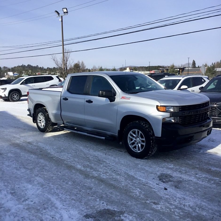 Chevrolet Silverado 1500 LTD  2022 à Mont-Tremblant, Québec - w940px