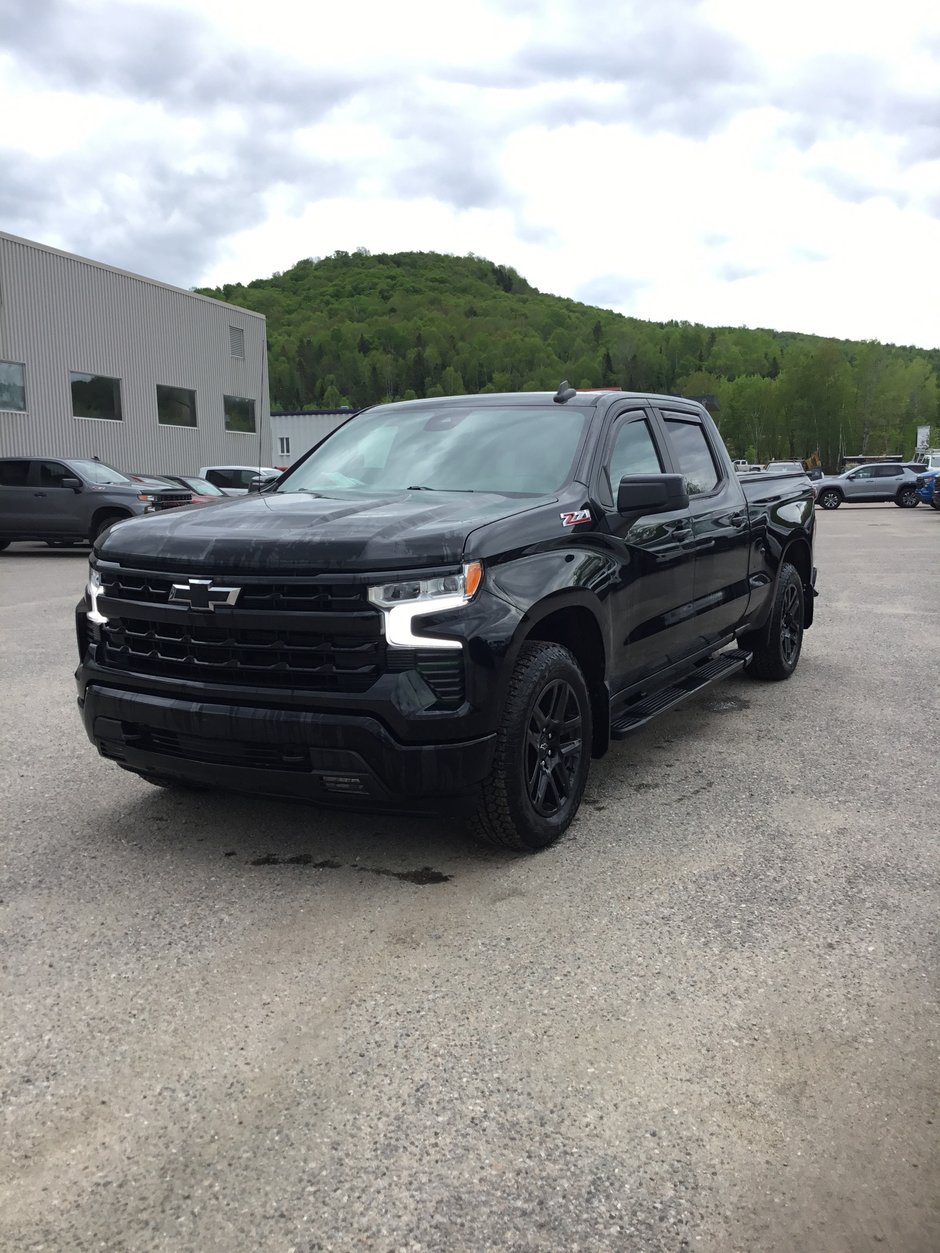 2023 Chevrolet Silverado 1500 in Mont-Tremblant, Quebec - w940px