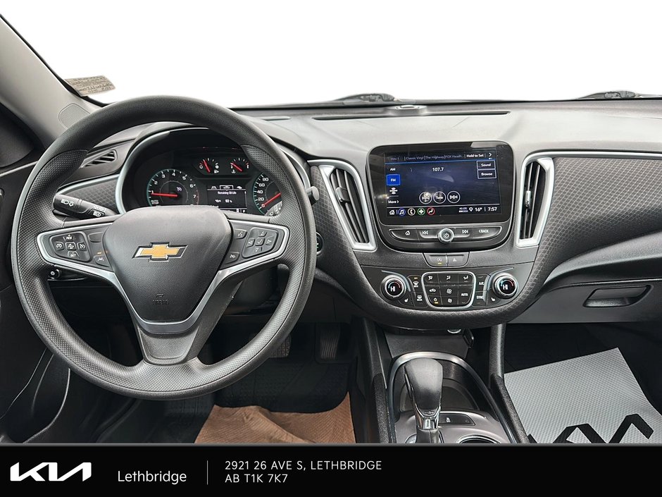 2023 Chevrolet Malibu LT-8