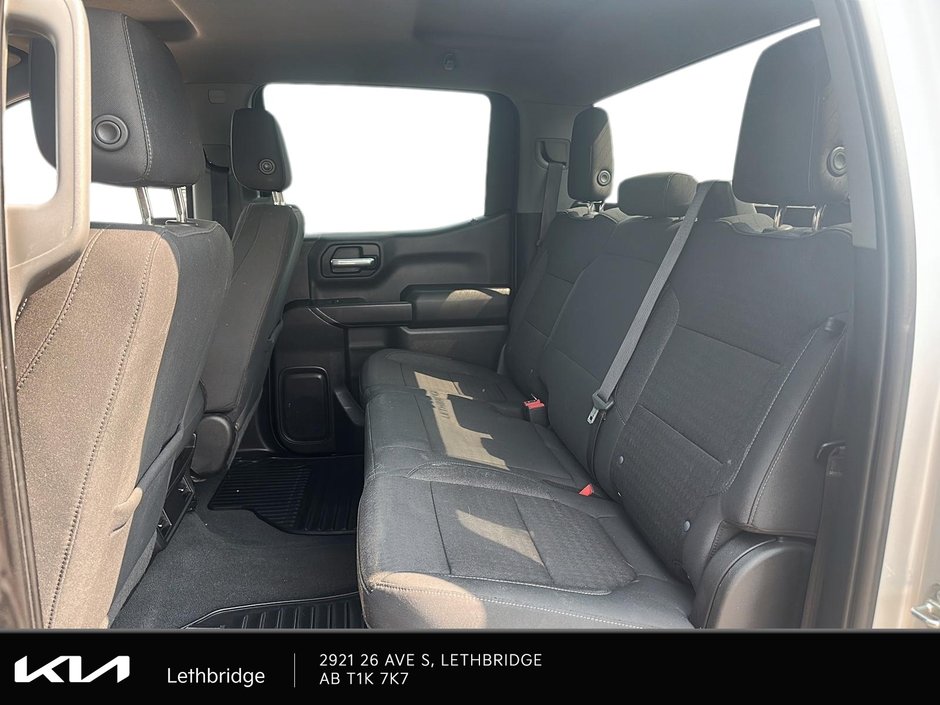 2021 Chevrolet Silverado 1500 LT-8