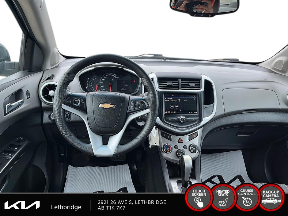 2018 Chevrolet Sonic LT-8