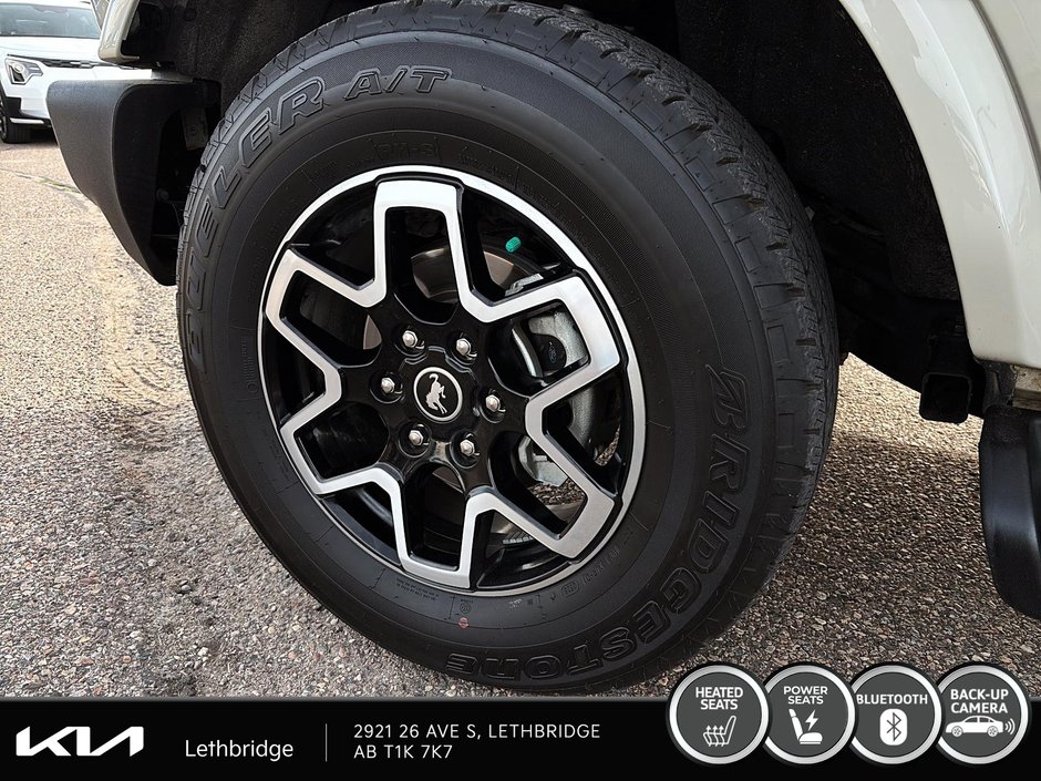 2025 Ford Bronco Outer Banks-7