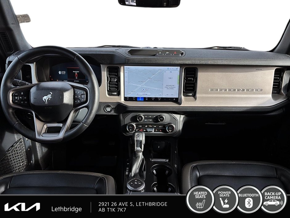 2025 Ford Bronco Outer Banks-22