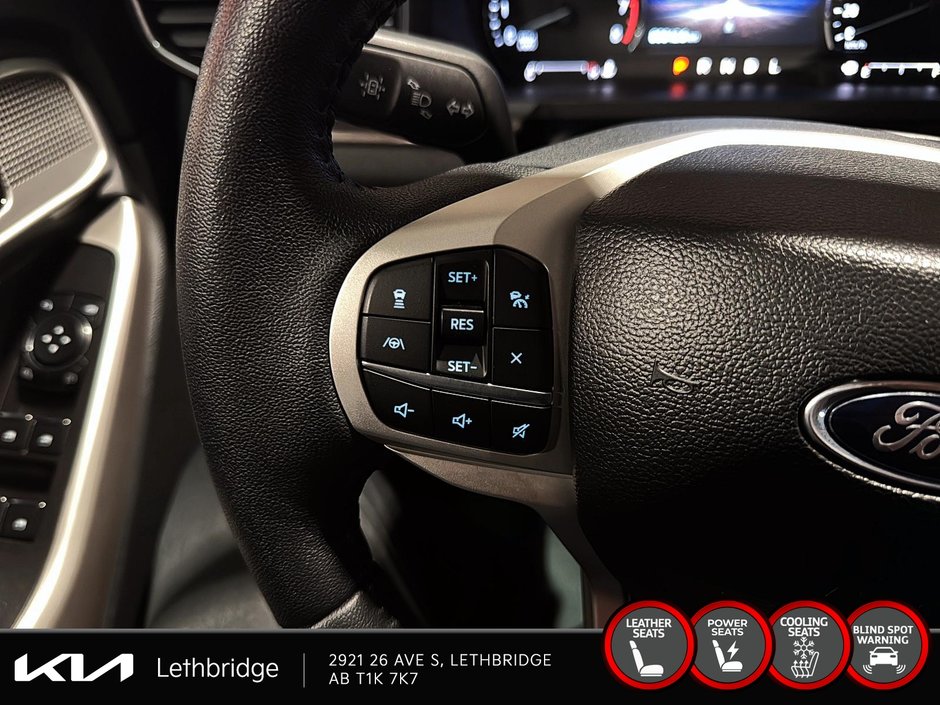 2023 Ford Explorer Limited-11