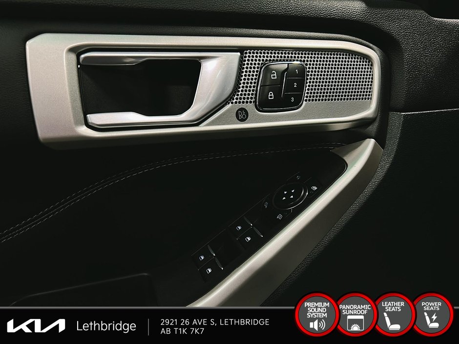 2023 Ford Explorer Limited-11