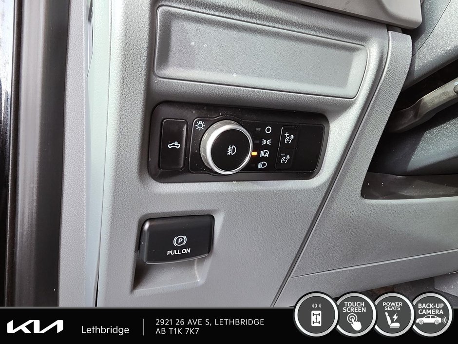 2023 Ford F-150 XLT-10