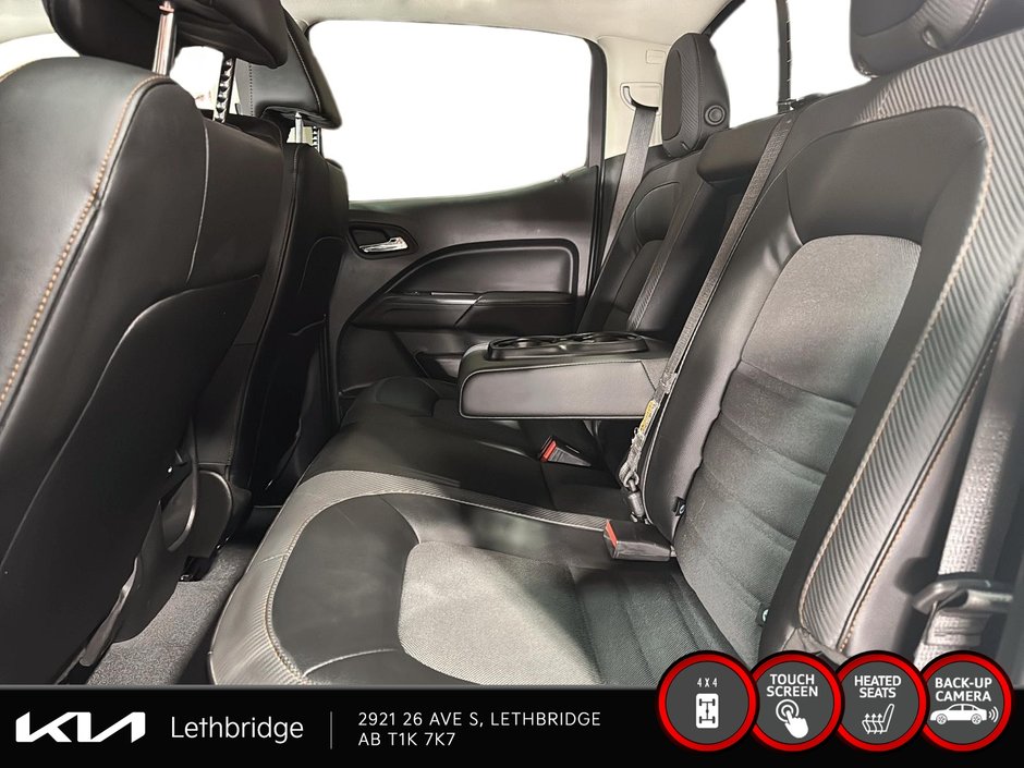 2022 GMC Canyon 4WD AT4 w/Cloth-10