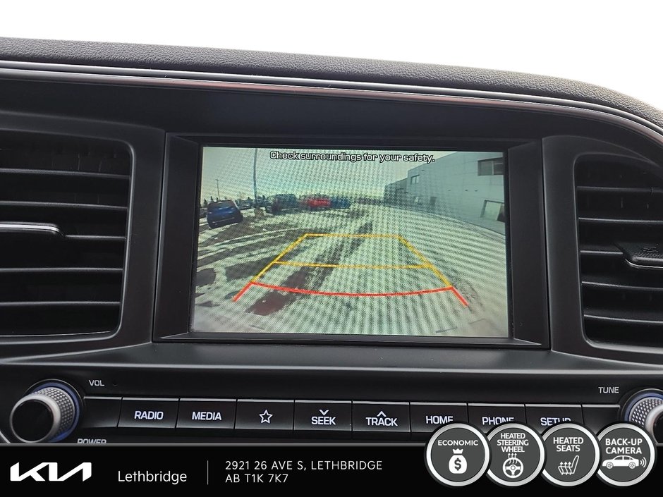 2020 Hyundai Elantra Preferred-18