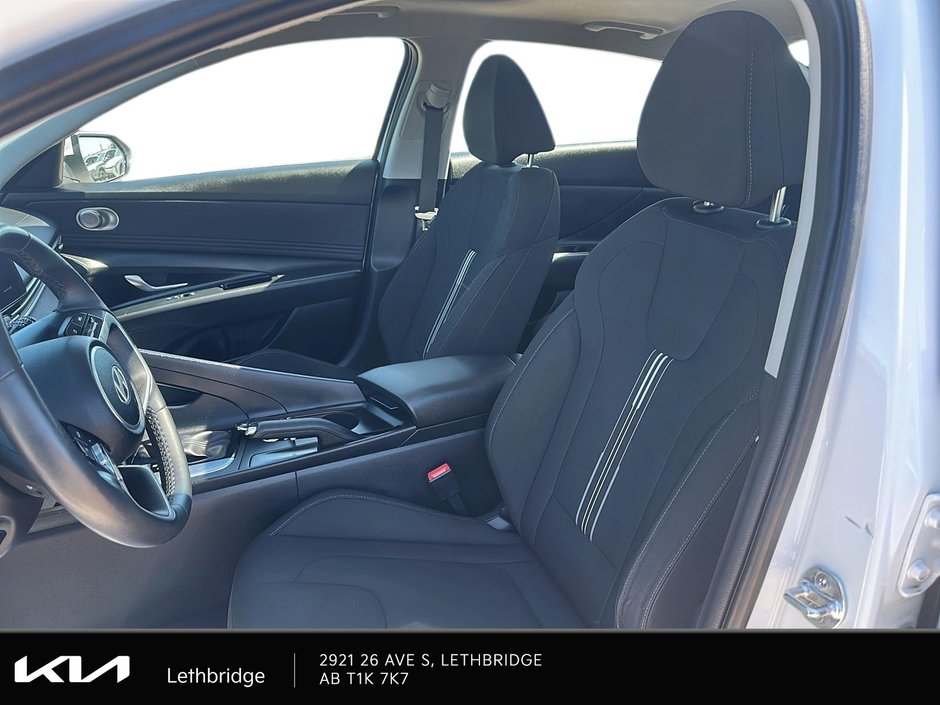 2024 Hyundai Elantra Preferred-7
