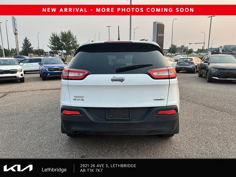 2015 Jeep Cherokee North-2