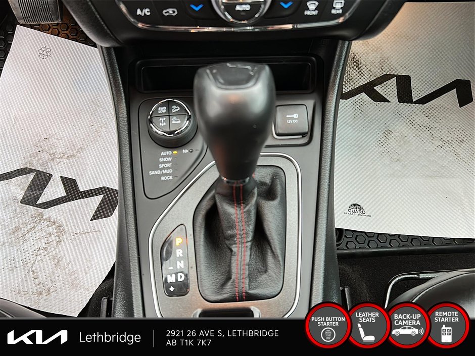 2022 Jeep Cherokee Trailhawk-15