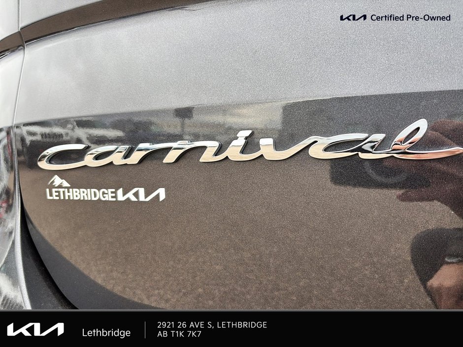 2022 Kia Carnival LX-9