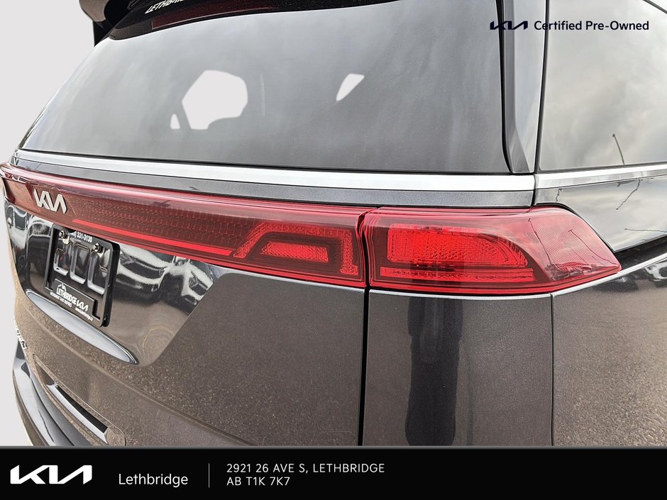 2022 Kia Carnival LX-10