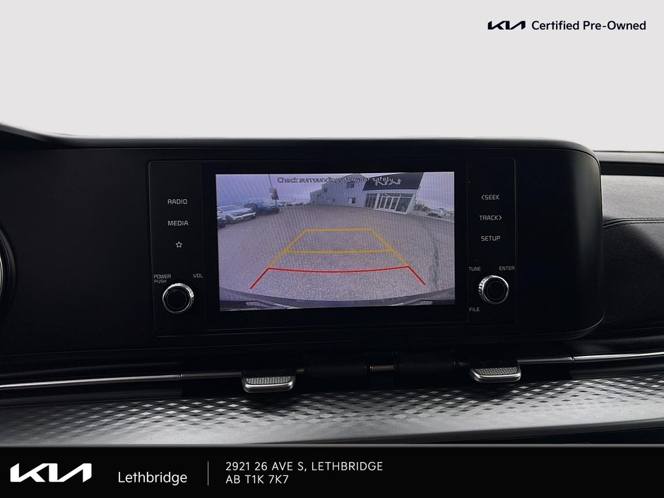 2022 Kia Carnival LX-16