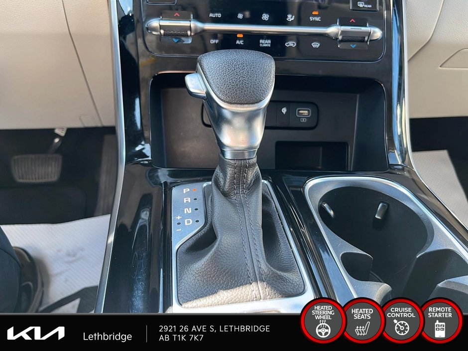 2024 Kia Carnival LX-11