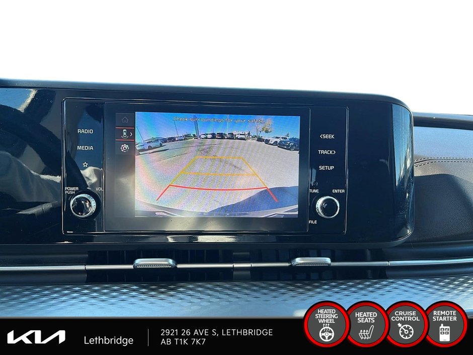 2024 Kia Carnival LX-12