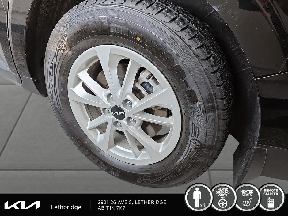 2024 Kia Carnival LX-7