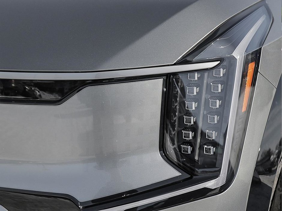 2026 Kia EV9 Land AWD w/ Plus Package-9