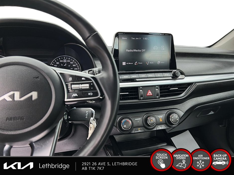 2023 Kia Forte EX-13
