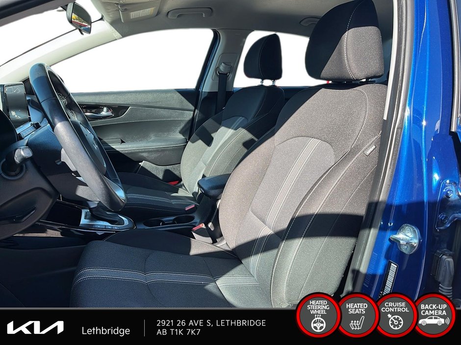 2023 Kia Forte EX-8