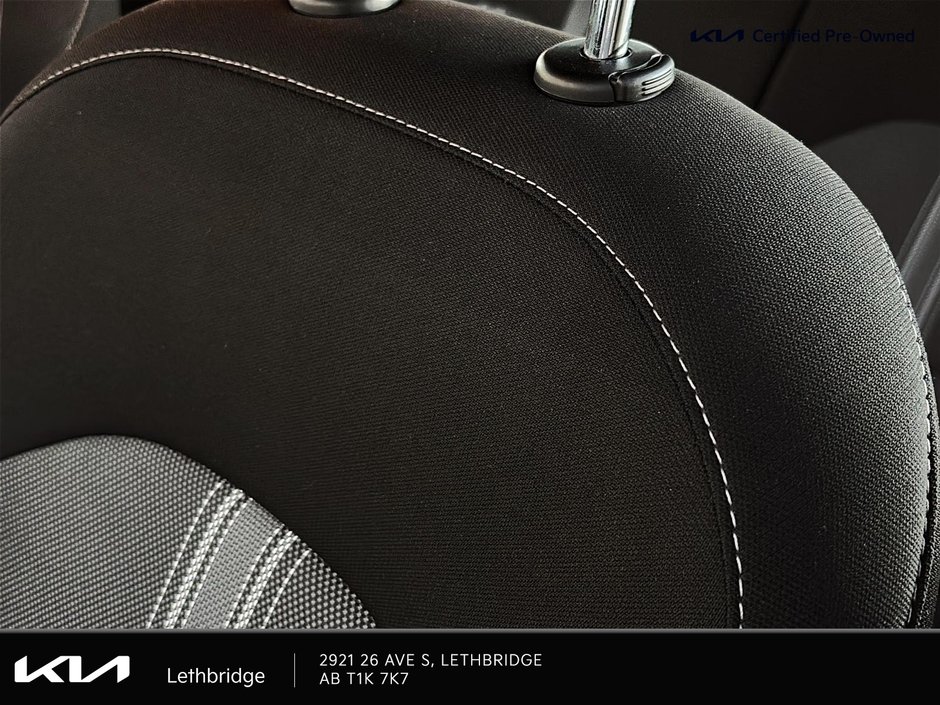 2023 Kia Forte LX-18