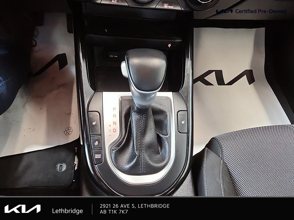 2023 Kia Forte EX-12