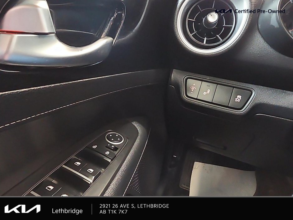 2023 Kia Forte EX-11