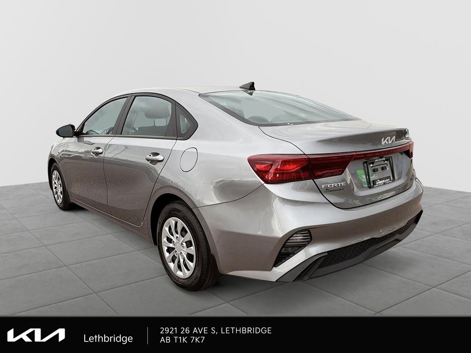 2023 Kia Forte LX-1