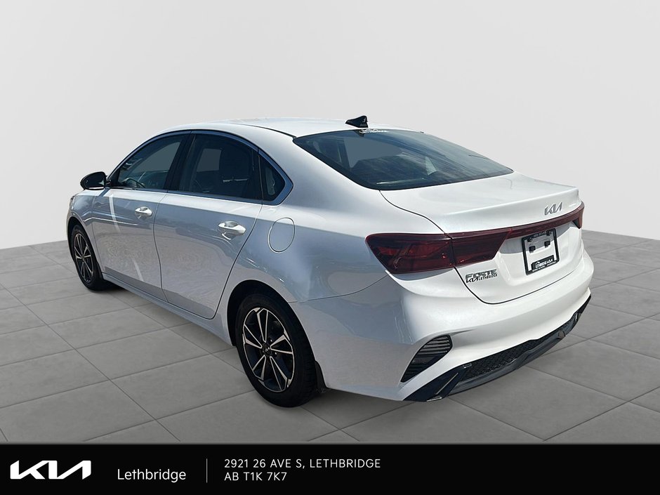 2023 Kia Forte EX-3