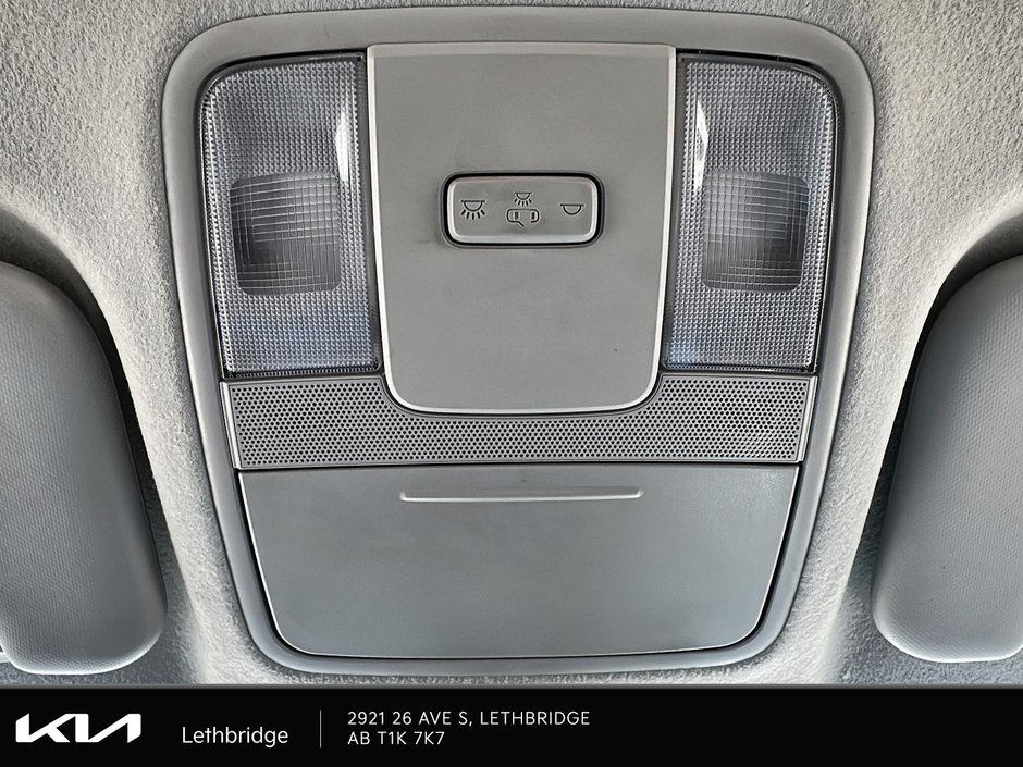 2023 Kia Forte EX-17