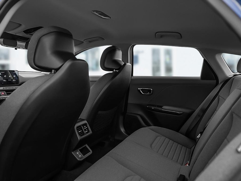 2025 Kia K4 EX-18