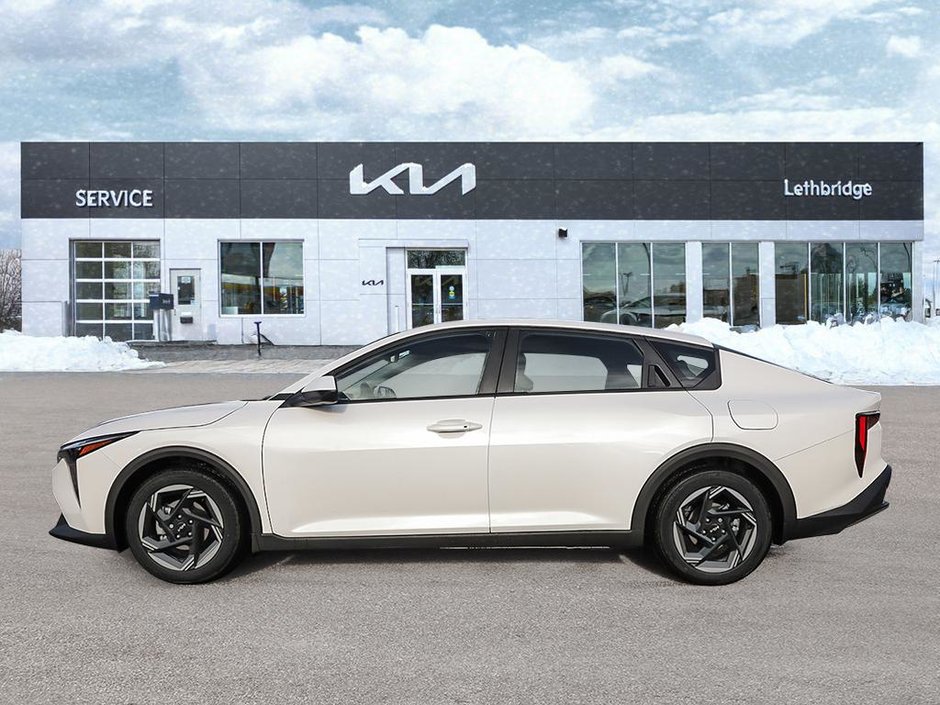 2025 Kia K4 EX-2
